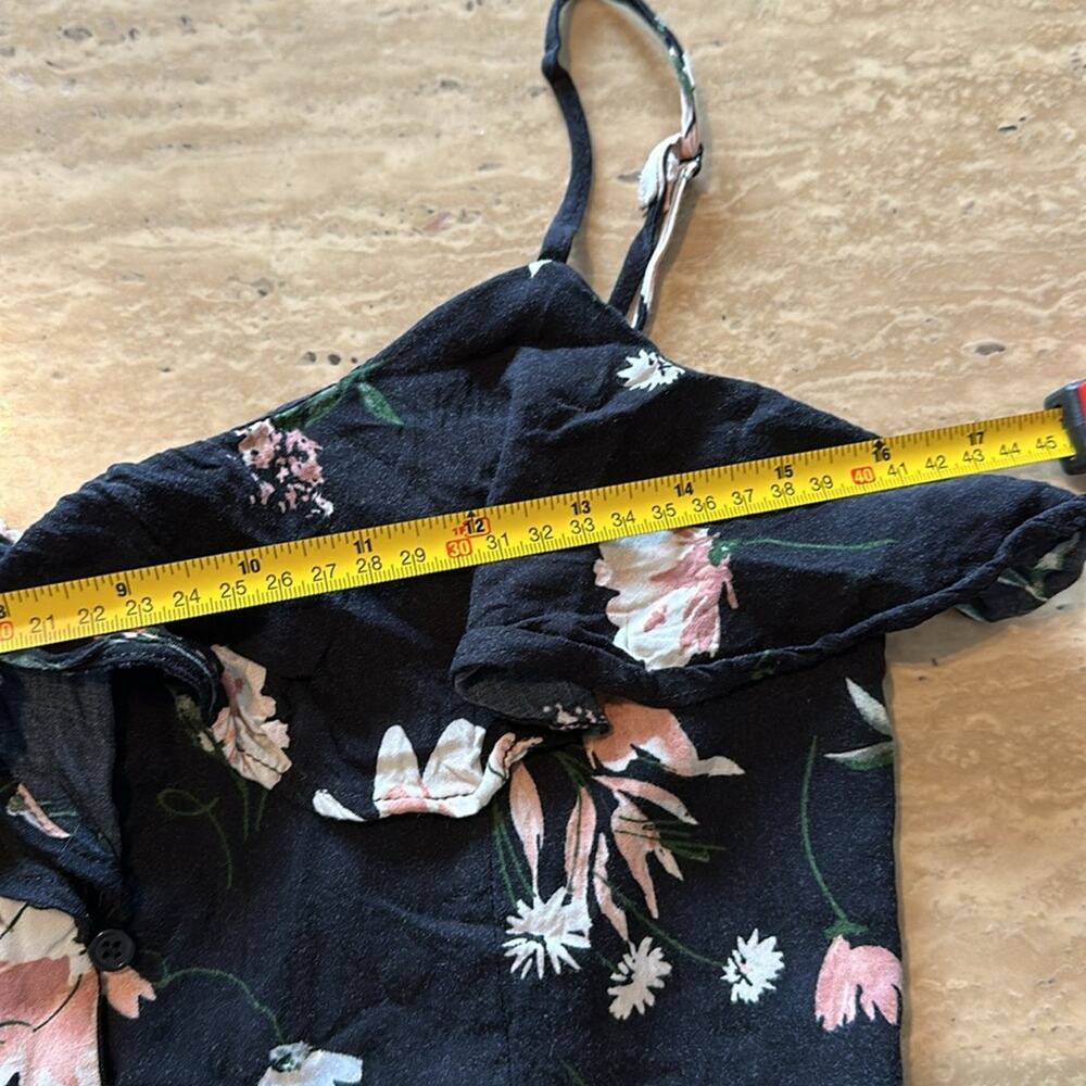 Band of Gypsies Floral Button Front Black Slit Front Girly Pretty Ruffle S12 - Picture 5 of 9
